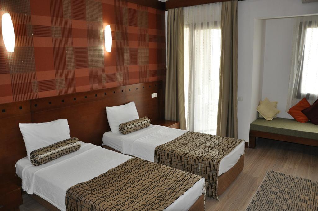 Umut Thermal Spa & Wellness Hotel Karakıran 외부 사진